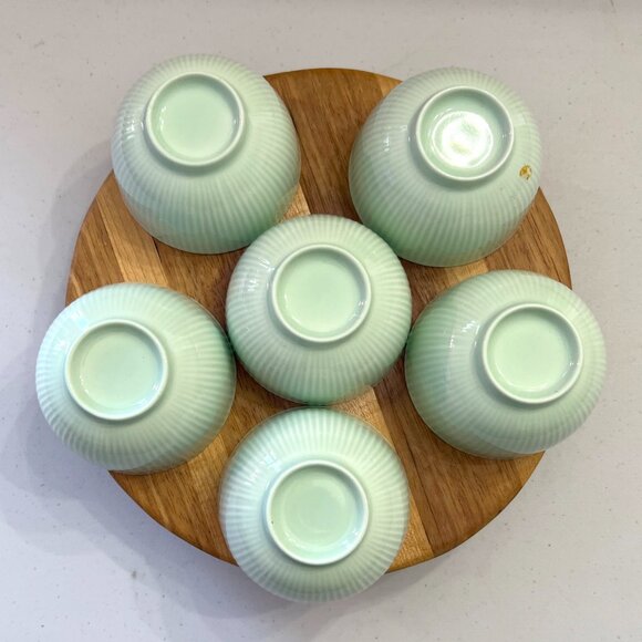 Awe-Inspiring Japanese Set of 6 Specially Crafted Hand-Painted Ice-Cream Bowls! - Picture 4 of 15